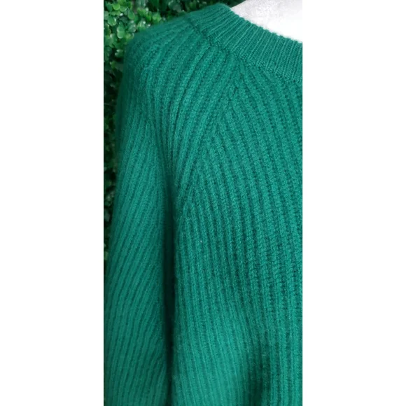 J.Crew Ribbed cashmere oversized crewneck sweater - Picture 4 of 10